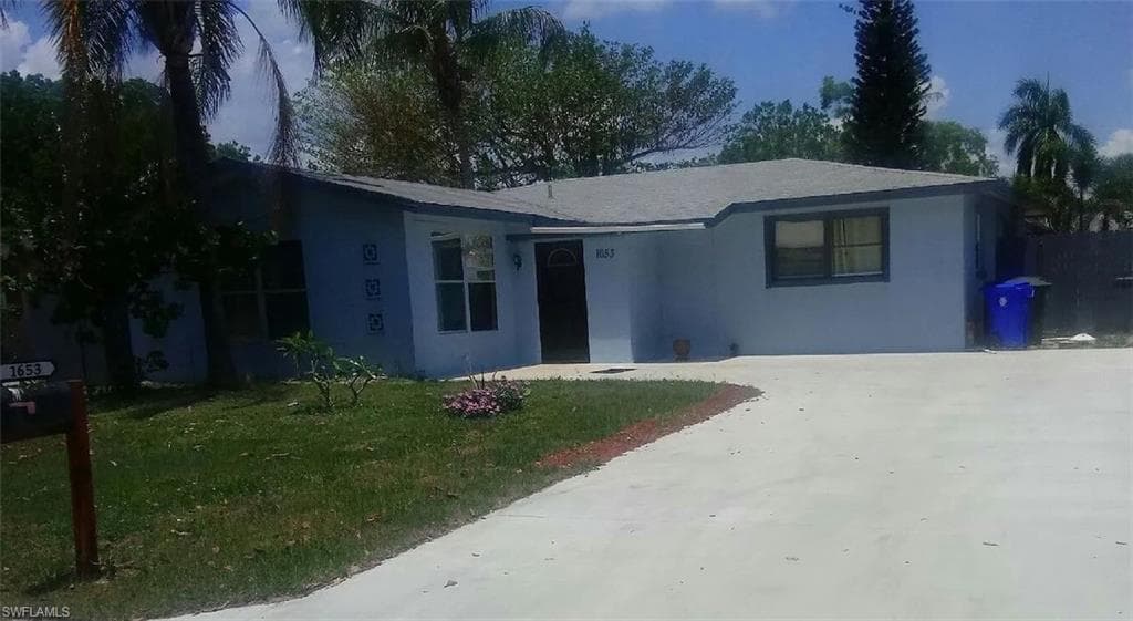 1653 Jamestown CT FORT MYERS, FL 33907