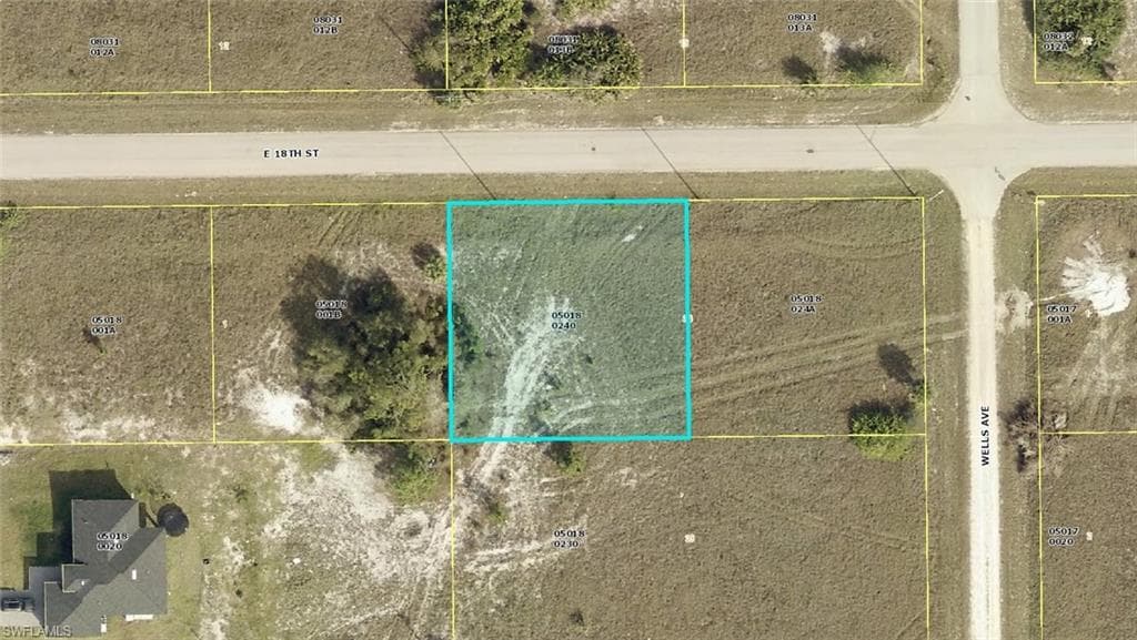 4104 18th ST LEHIGH ACRES, FL 33972