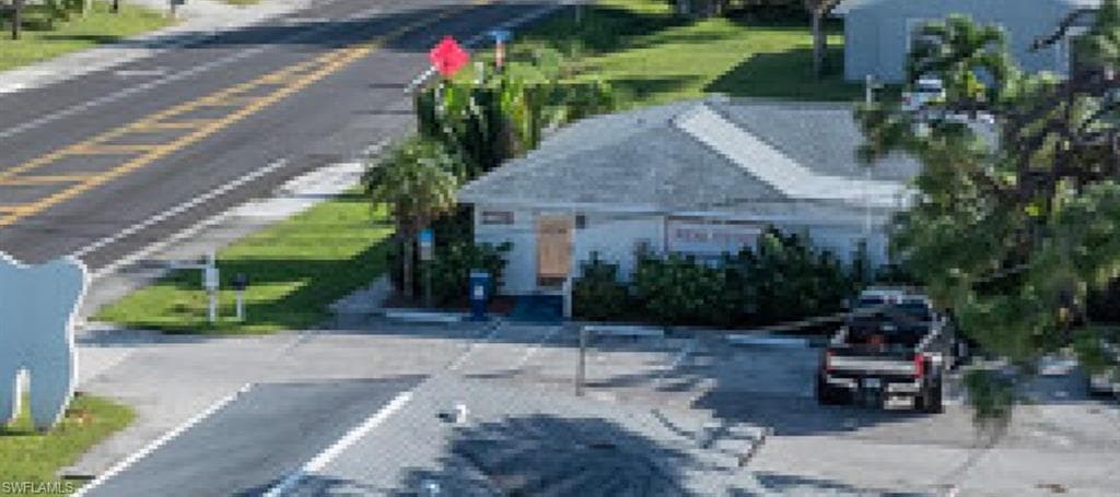 7328 Sanibel BLVD FORT MYERS, FL 33967
