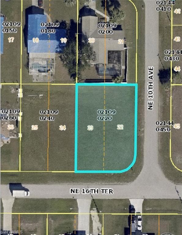 927 NE 16th TER CAPE CORAL, FL 33909