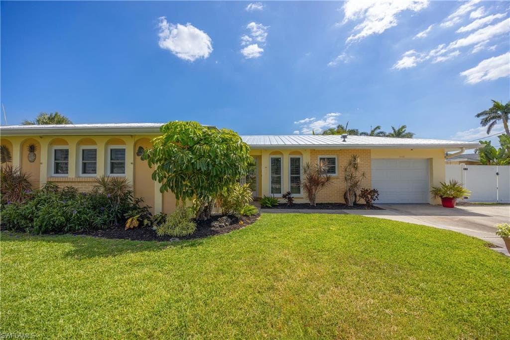 1448 Willshire CT CAPE CORAL, FL 33904