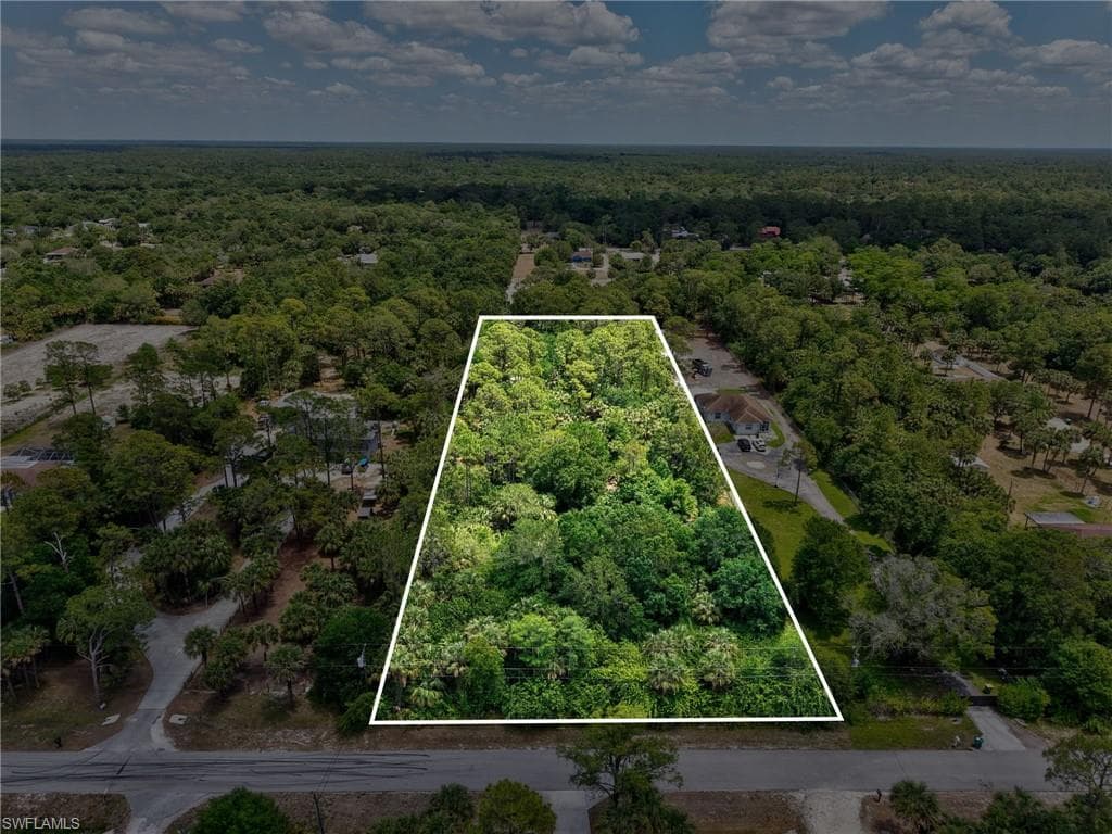 290 14th ST NE NAPLES, FL 34120