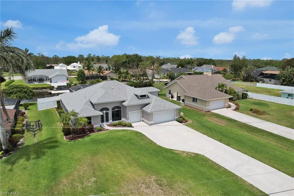 20620 Park PL ESTERO, FL 33928