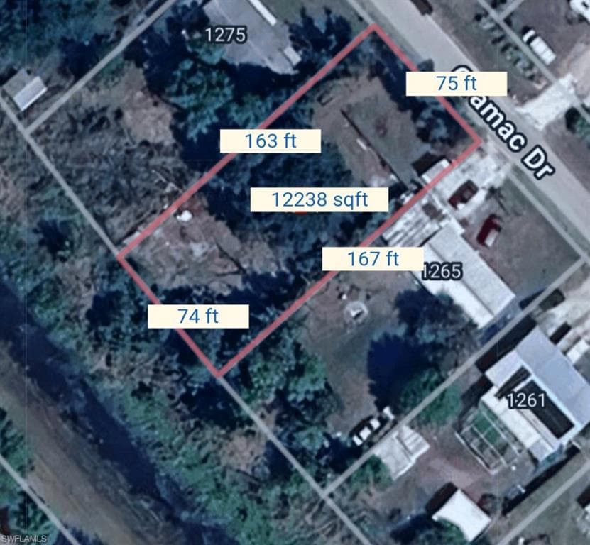 1271 Gramac DR NORTH FORT MYERS, FL 33917