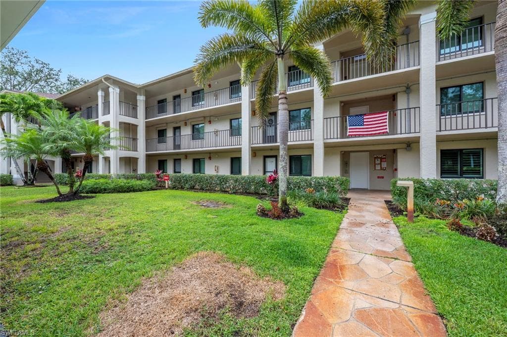 5784 Deauville CIR B204 NAPLES, FL 34112