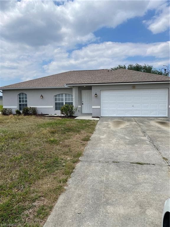 900 Nelson RD N CAPE CORAL, FL 33993