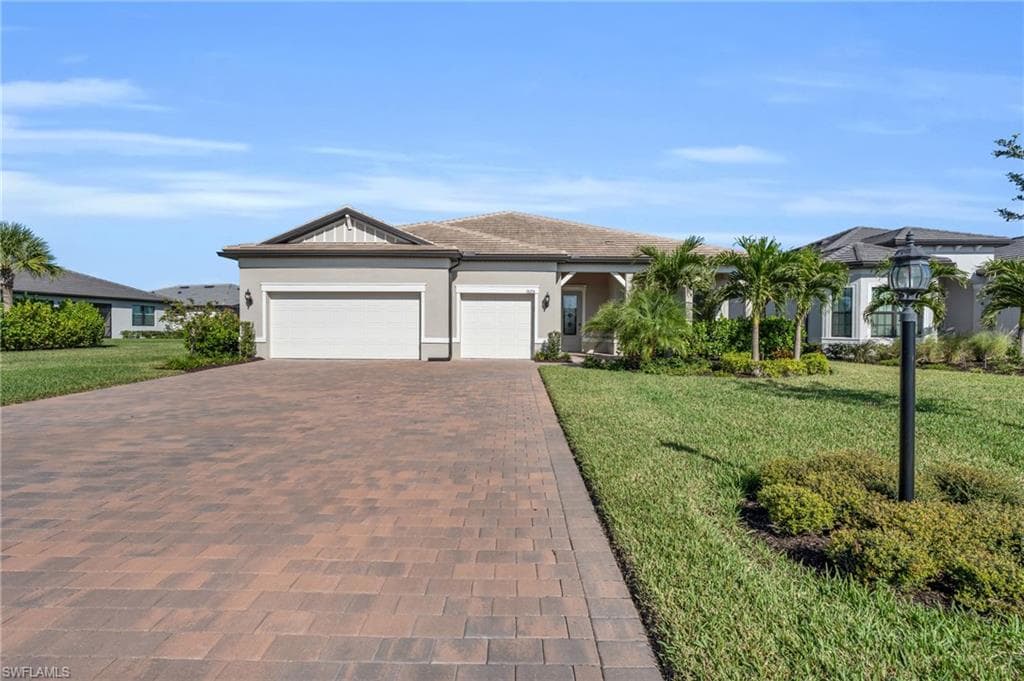 18214 Killinton CT ESTERO, FL 33928
