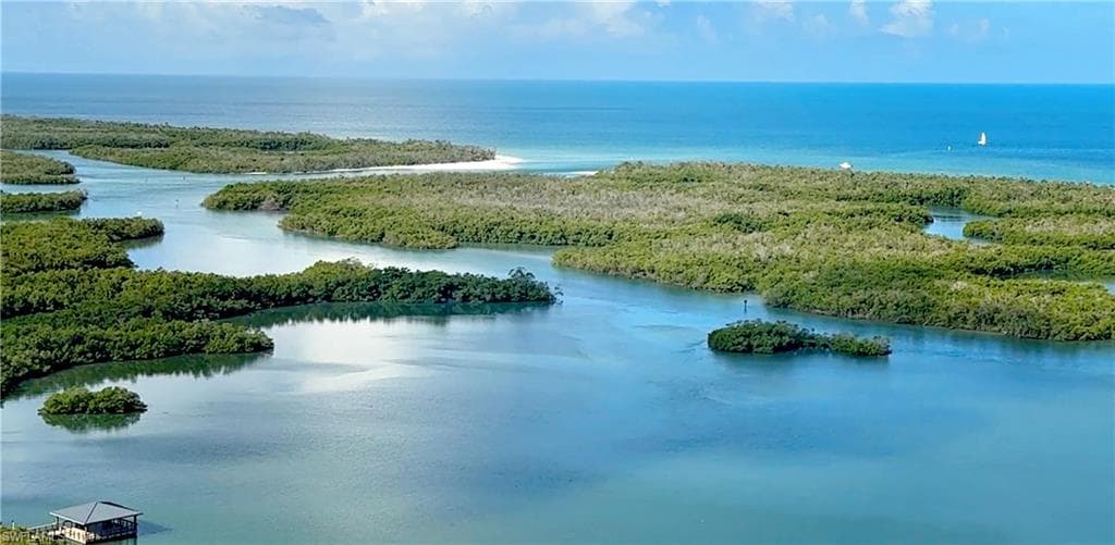 13955 Old Coast RD PH05 NAPLES, FL 34110