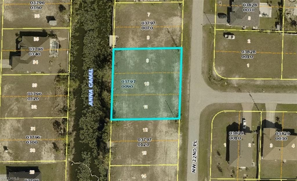 1100 NW 22nd PL CAPE CORAL, FL 33993