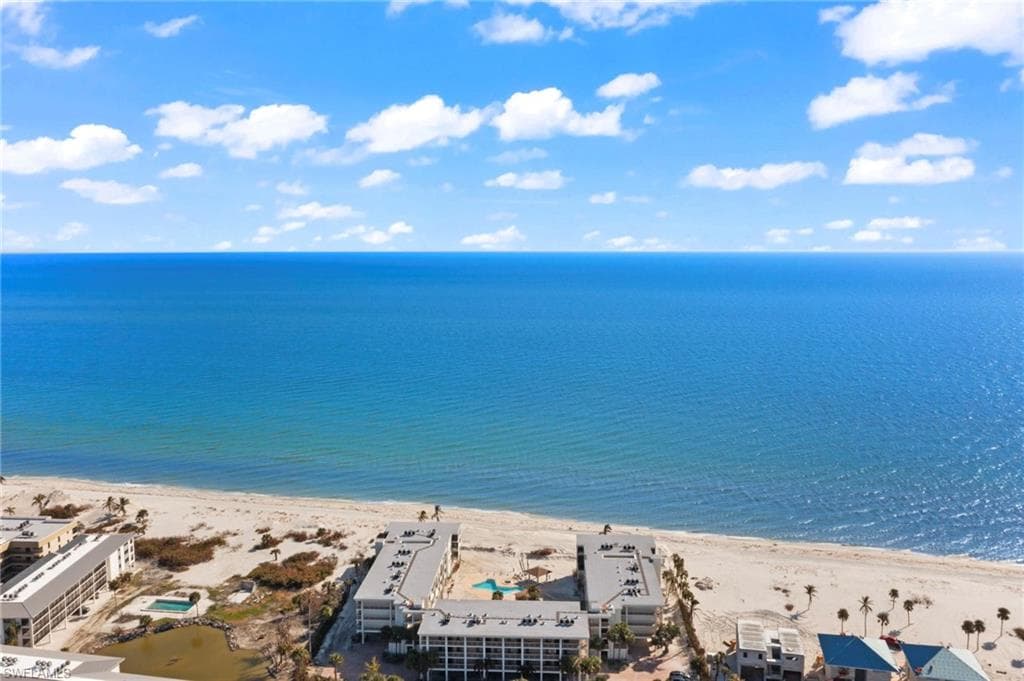 2777 W Gulf DR 211 SANIBEL, FL 33957