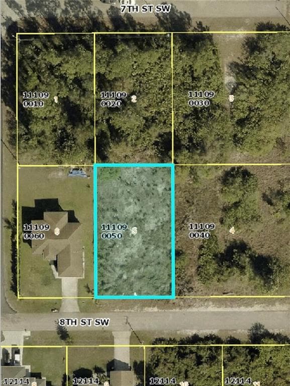 2504 8th ST SW LEHIGH ACRES, FL 33976
