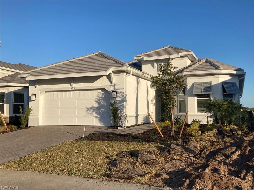 15710 Triesta LN NAPLES, FL 34114