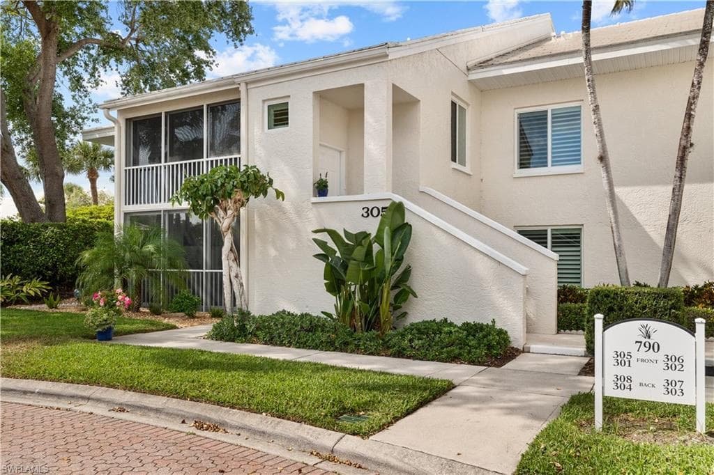 790 Willowbrook DR 305 NAPLES, FL 34108