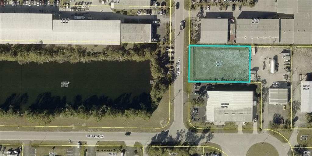 2513 NE 9th AVE CAPE CORAL, FL 33909