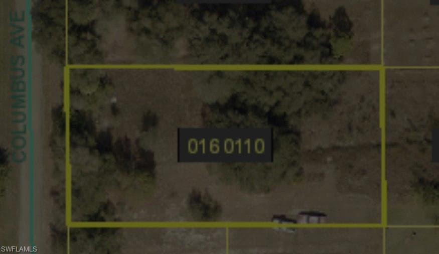 1702 Columbus AVE LEHIGH ACRES, FL 33972