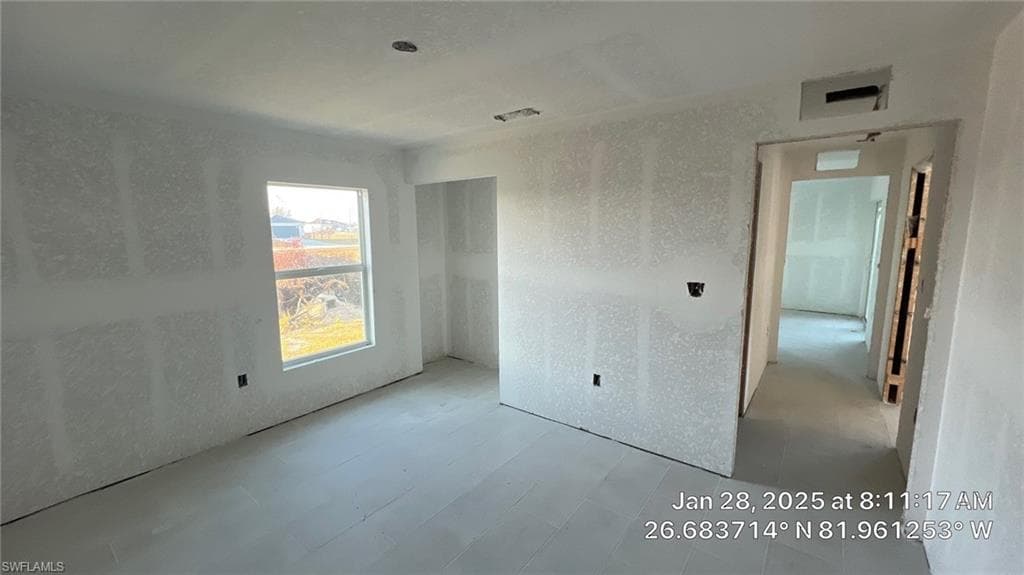1614 NE 6th AVE CAPE CORAL, FL 33909