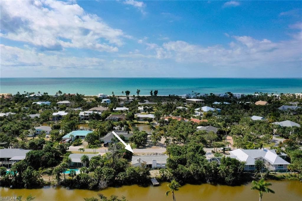 4049 Coquina DR SANIBEL, FL 33957