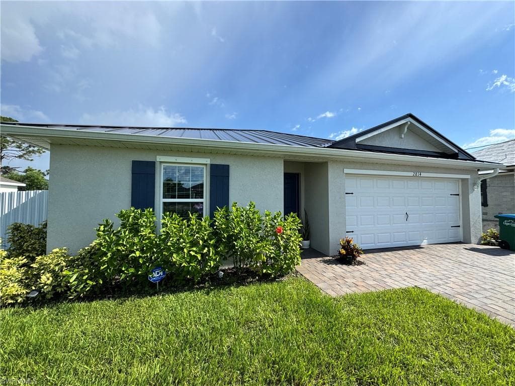 2814 Embers PKWY W CAPE CORAL, FL 33993
