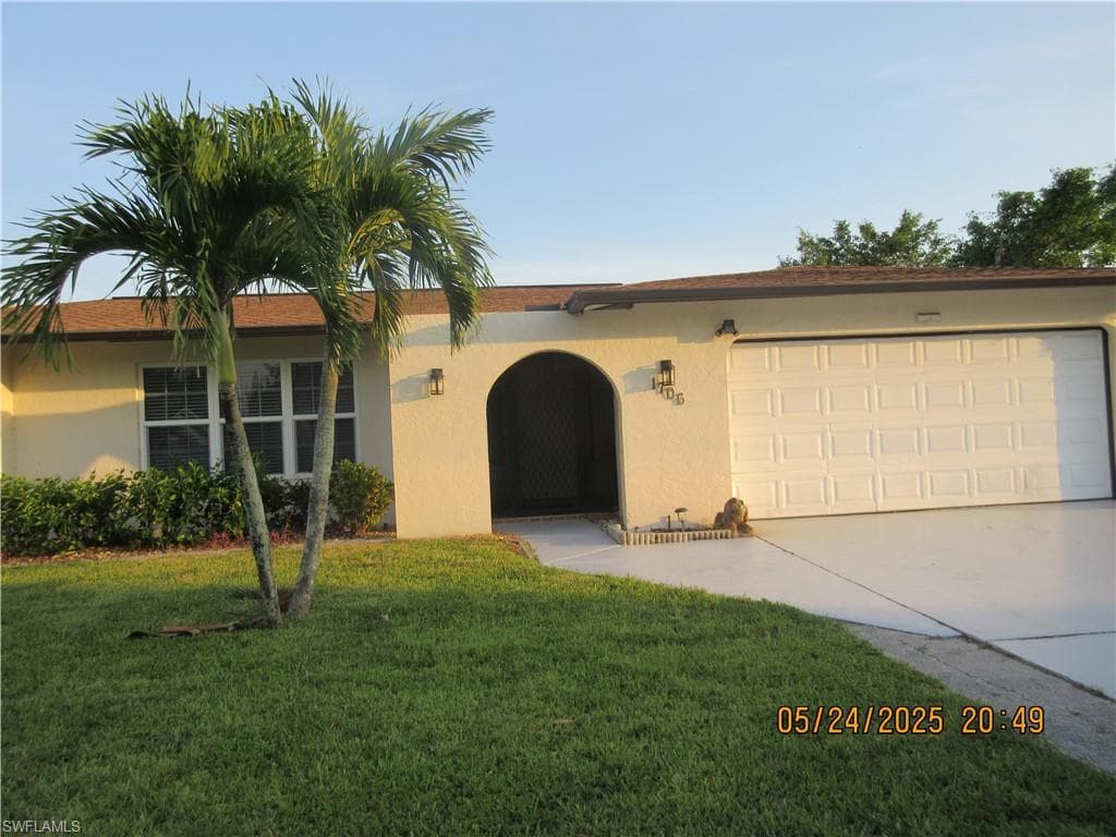 1706 NE 6th TER CAPE CORAL, FL 33909