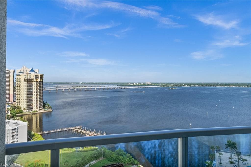 3000 Oasis Grand BLVD 906 FORT MYERS, FL 33916