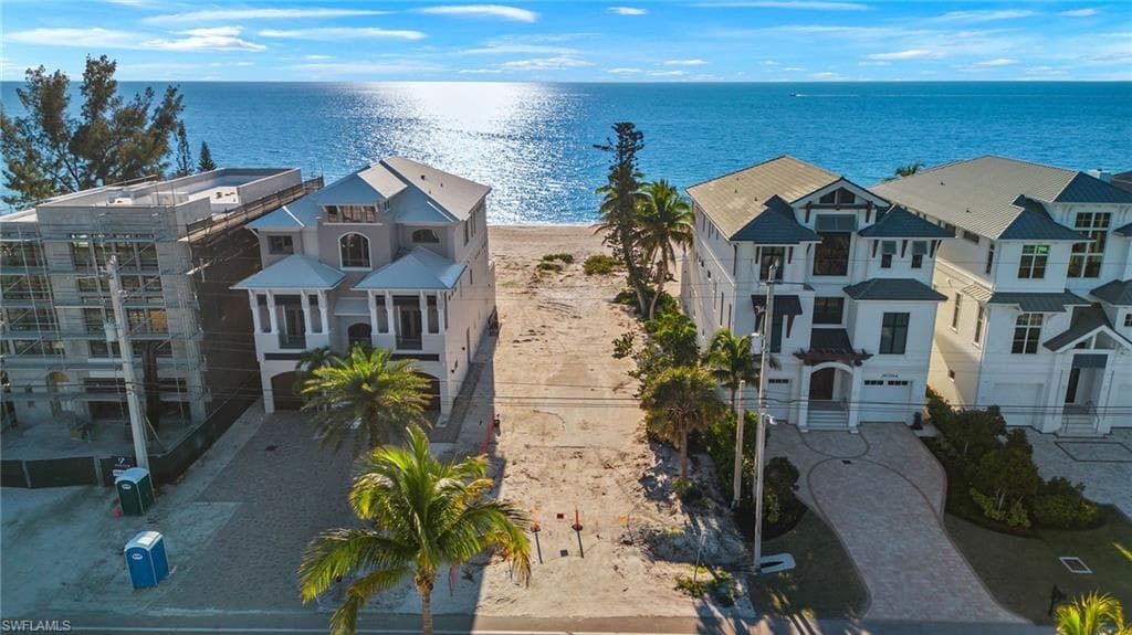 26572 Hickory BLVD BONITA SPRINGS, FL 34134