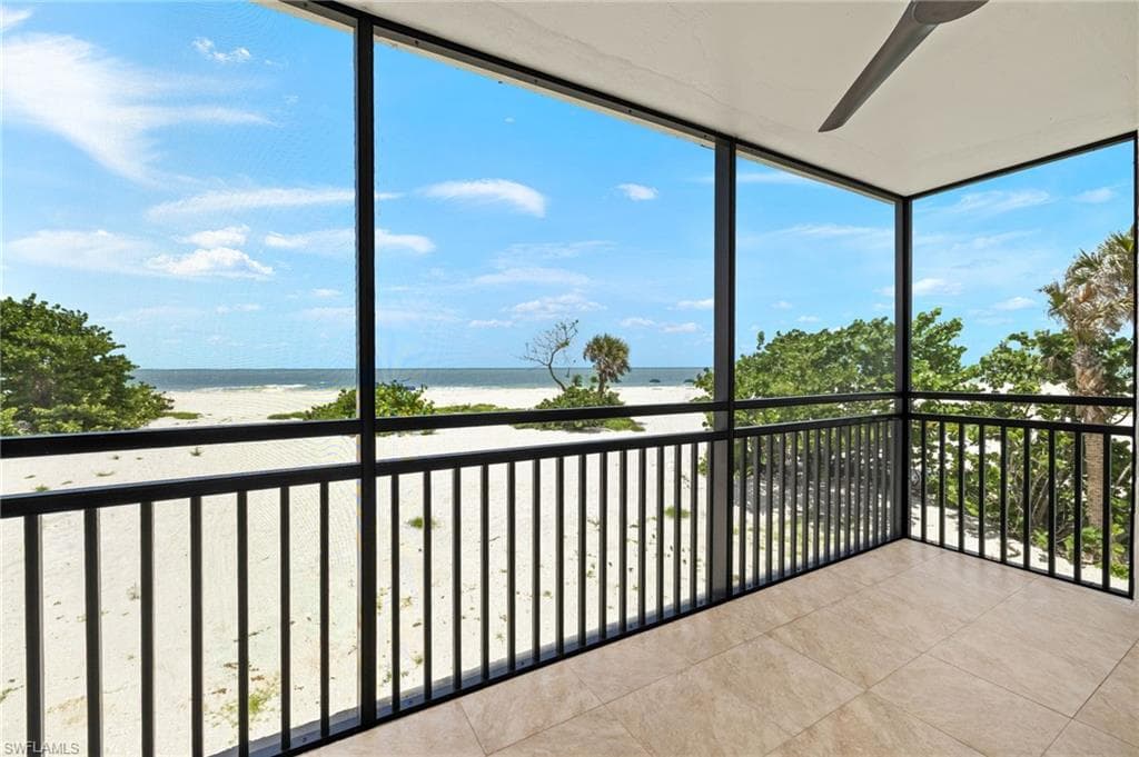 3067 W Gulf DR 102 SANIBEL, FL 33957
