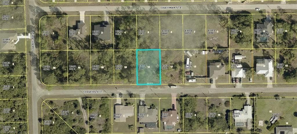 723 Chavers ST E LEHIGH ACRES, FL 33974