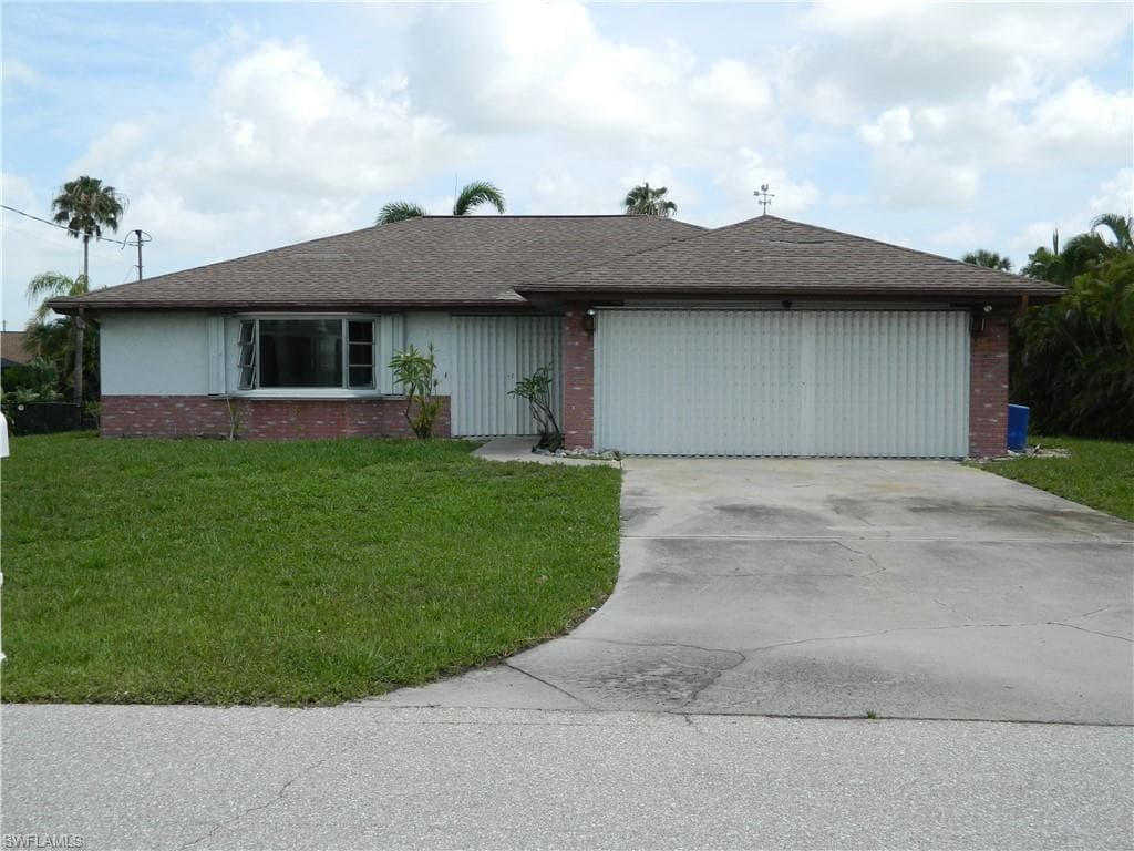 6408 Cocos DR FORT MYERS, FL 33908