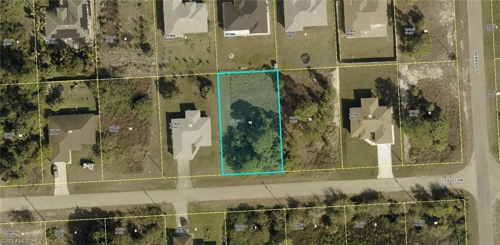 3306 27th ST SW LEHIGH ACRES, FL 33976