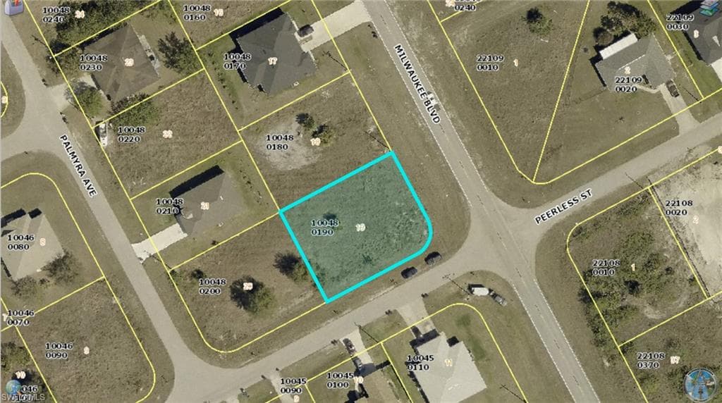 166/168 Milwaukee BLVD LEHIGH ACRES, FL 33974
