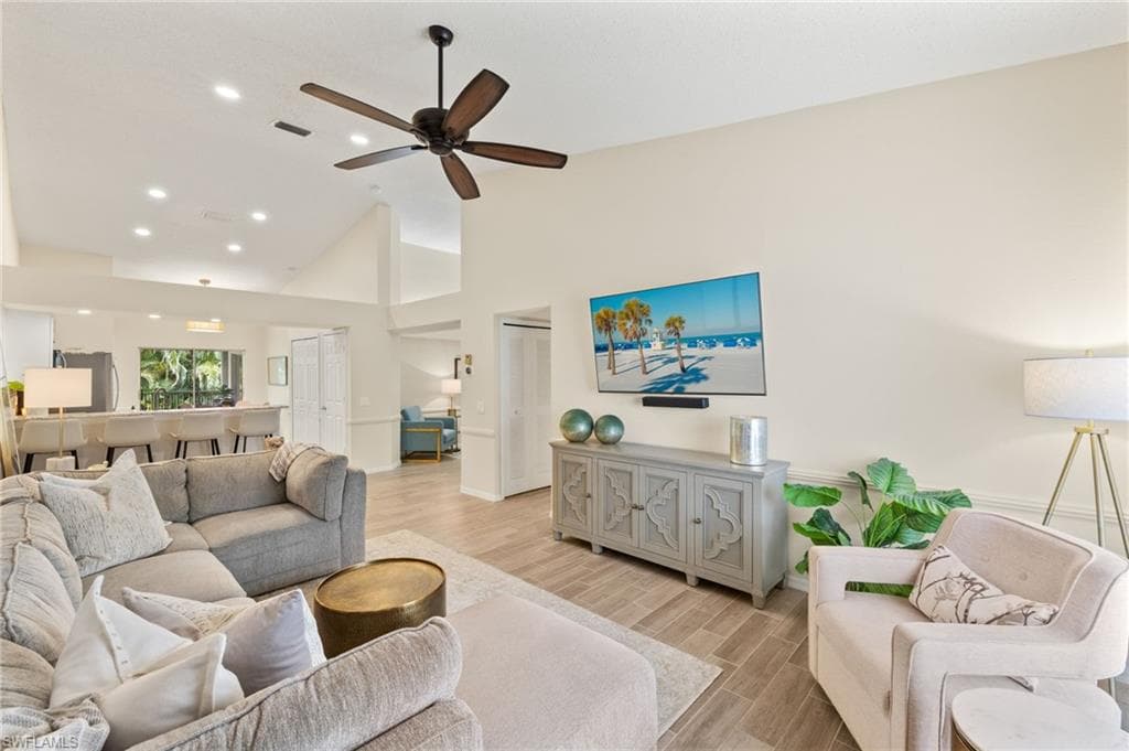 3930 Leeward Passage CT 202 BONITA SPRINGS, FL 34134