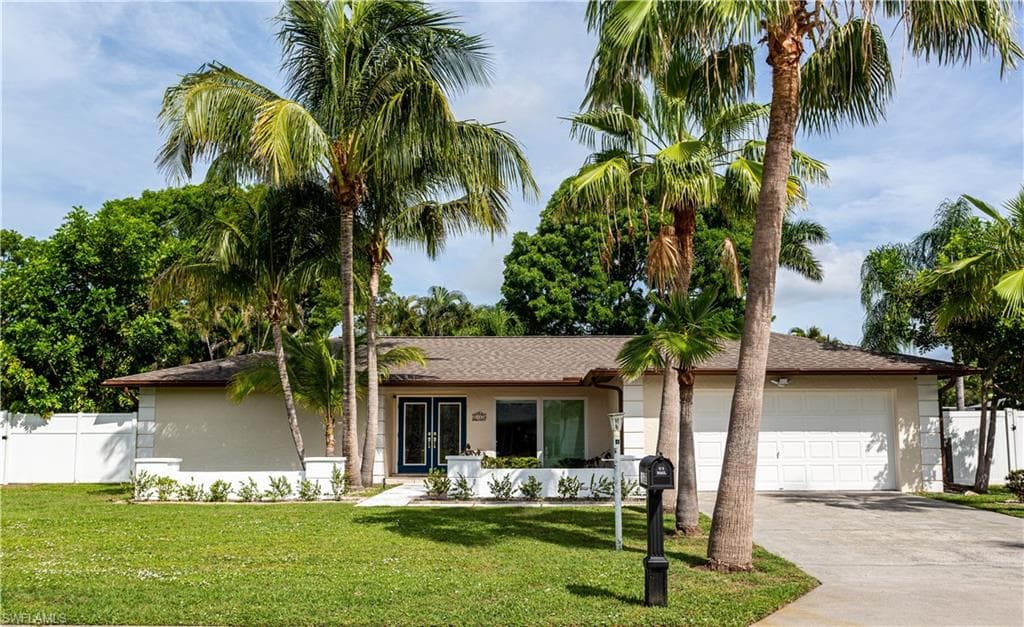 1453 Claret CT FORT MYERS, FL 33919