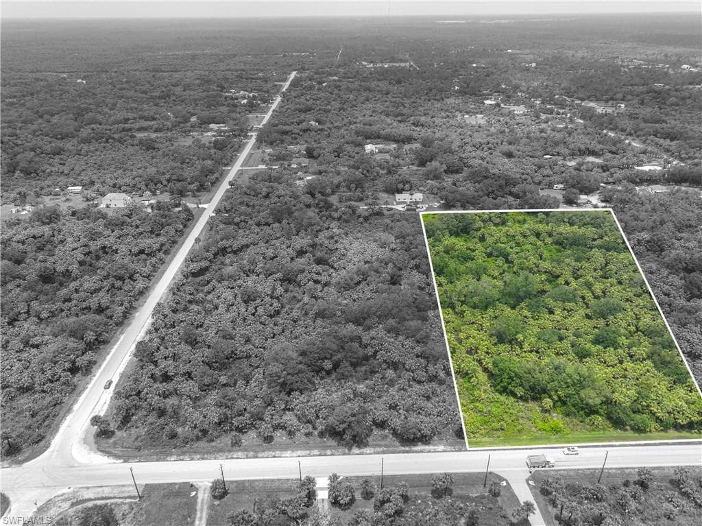 2765 Everglades BLVD S NAPLES, FL 34117