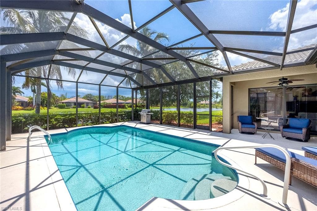3820 Ruby WAY NAPLES, FL 34114