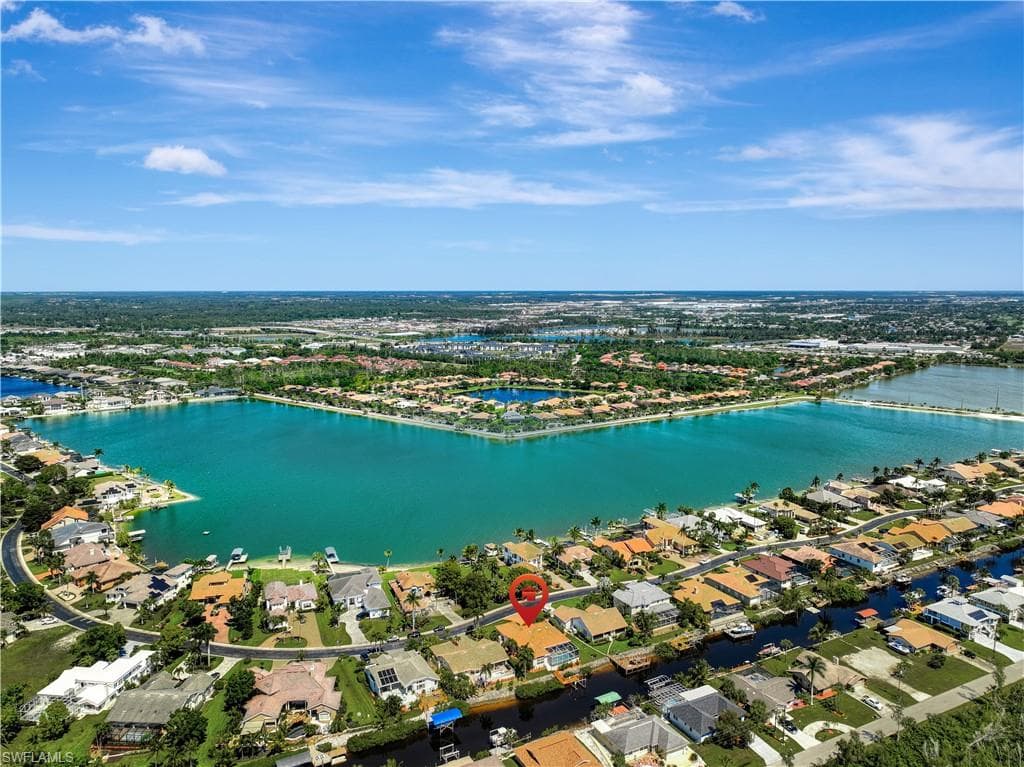 5561 Harborage DR FORT MYERS, FL 33908