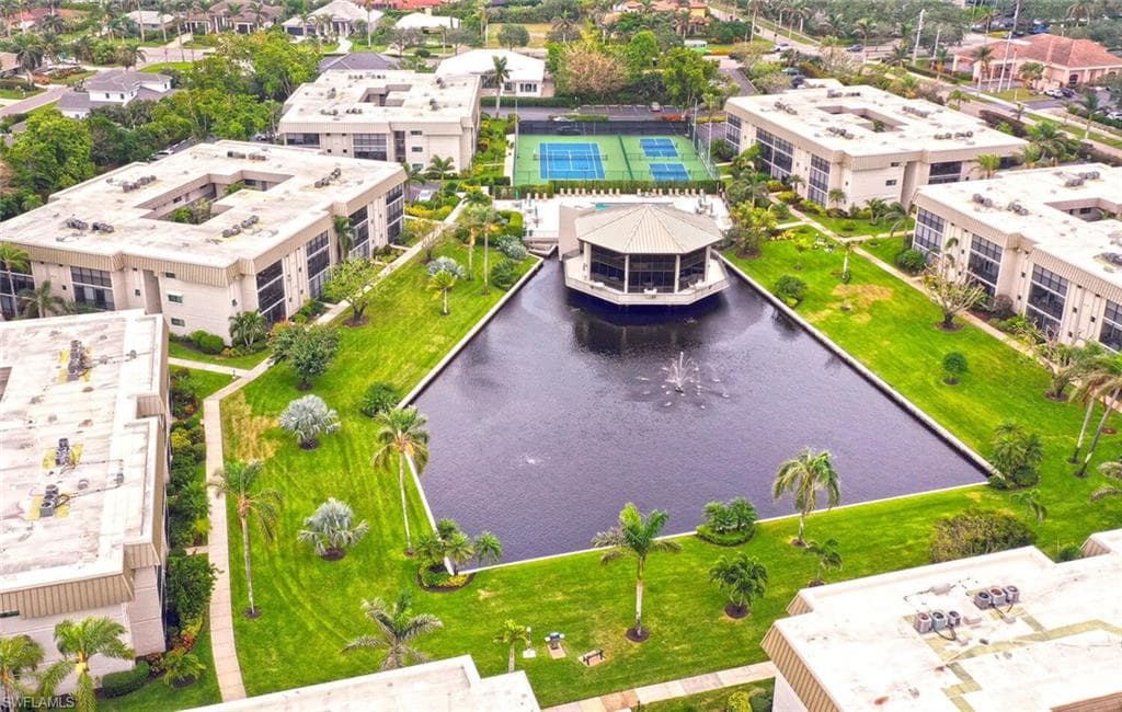 788 Park Shore DR G17 NAPLES, FL 34103