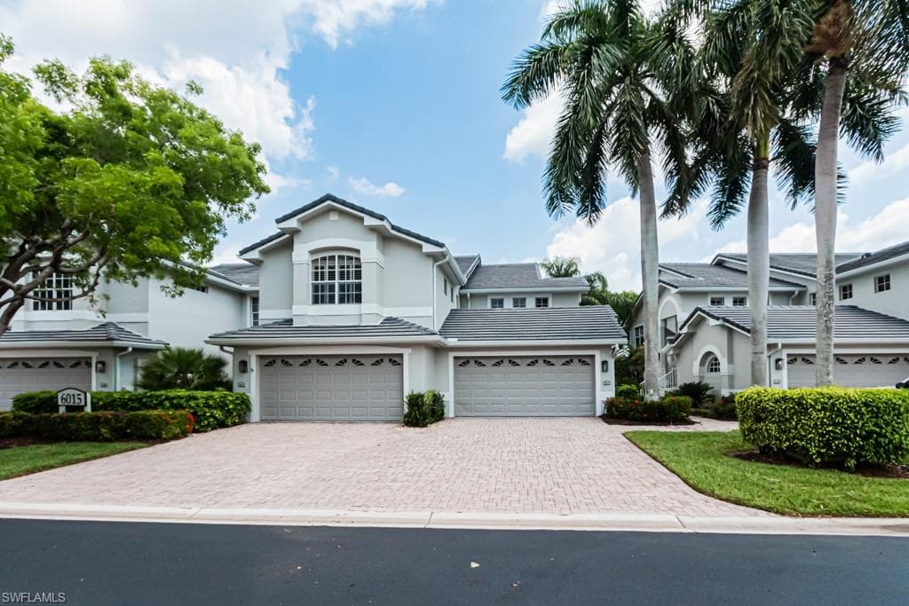 6015 Pinnacle LN 5 NAPLES, FL 34110