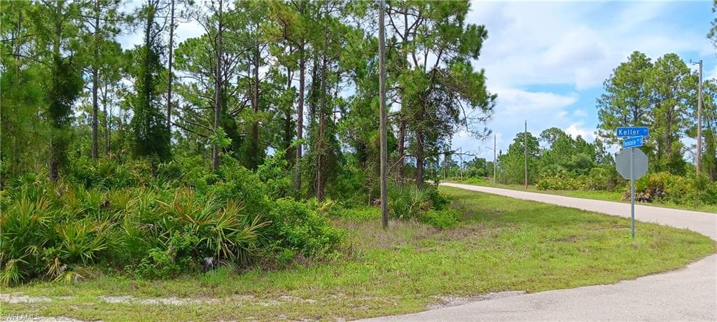 513 Keller ST E LEHIGH ACRES, FL 33974