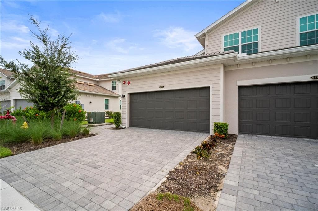 15919 Grassland LN 4211 Babcock Ranch, FL 33982