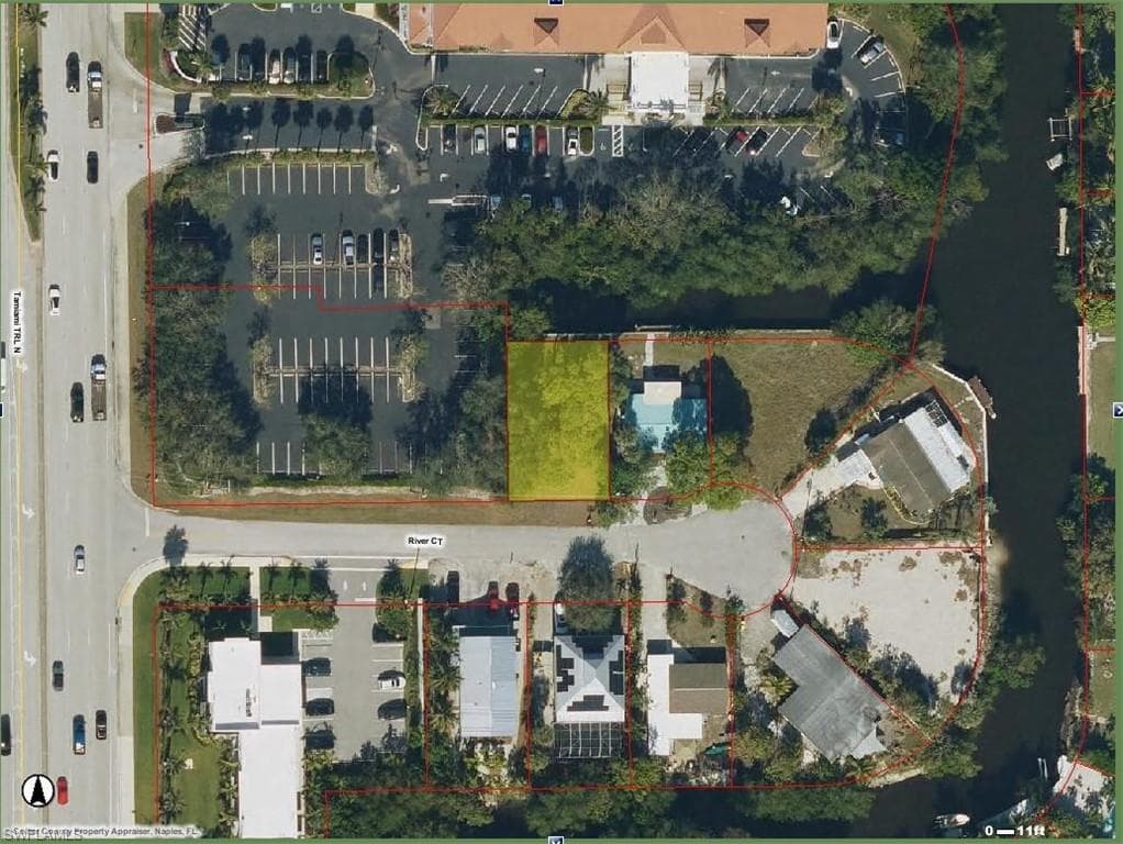 35 River CT NAPLES, FL 34110