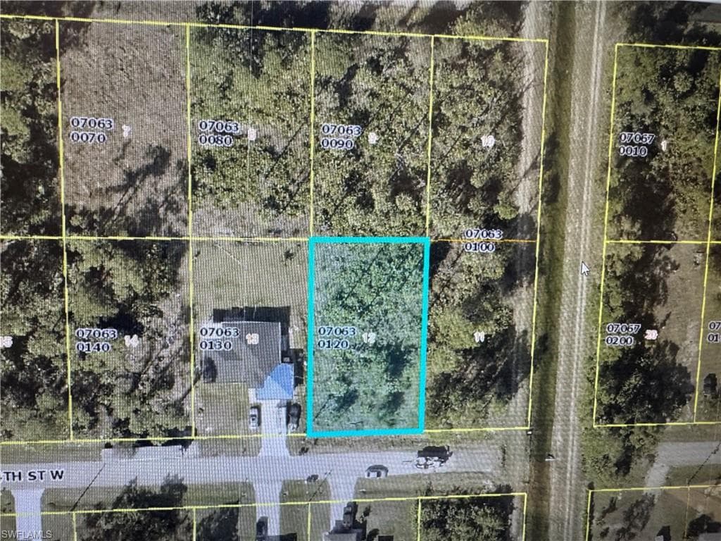3402 64th ST W LEHIGH ACRES, FL 33971
