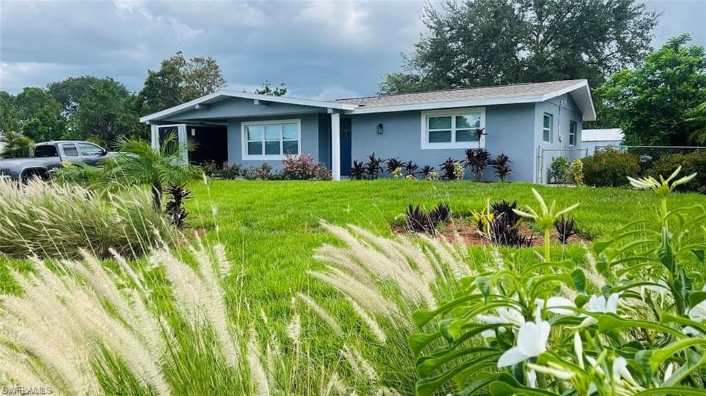4 Palm BLVD LEHIGH ACRES, FL 33936