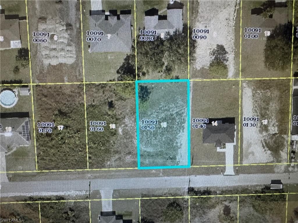 3206 20th ST SW LEHIGH ACRES, FL 33976