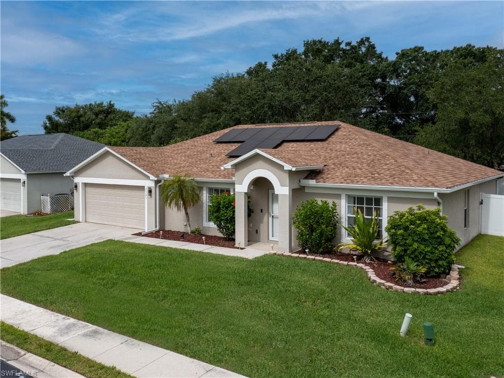 2501 Hawks Preserve DR FORT MYERS, FL 33905