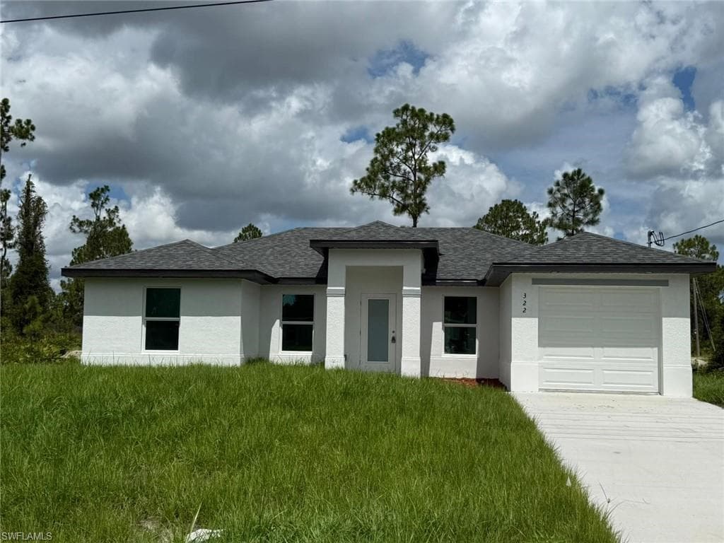 322 McArthur BLVD LEHIGH ACRES, FL 33974