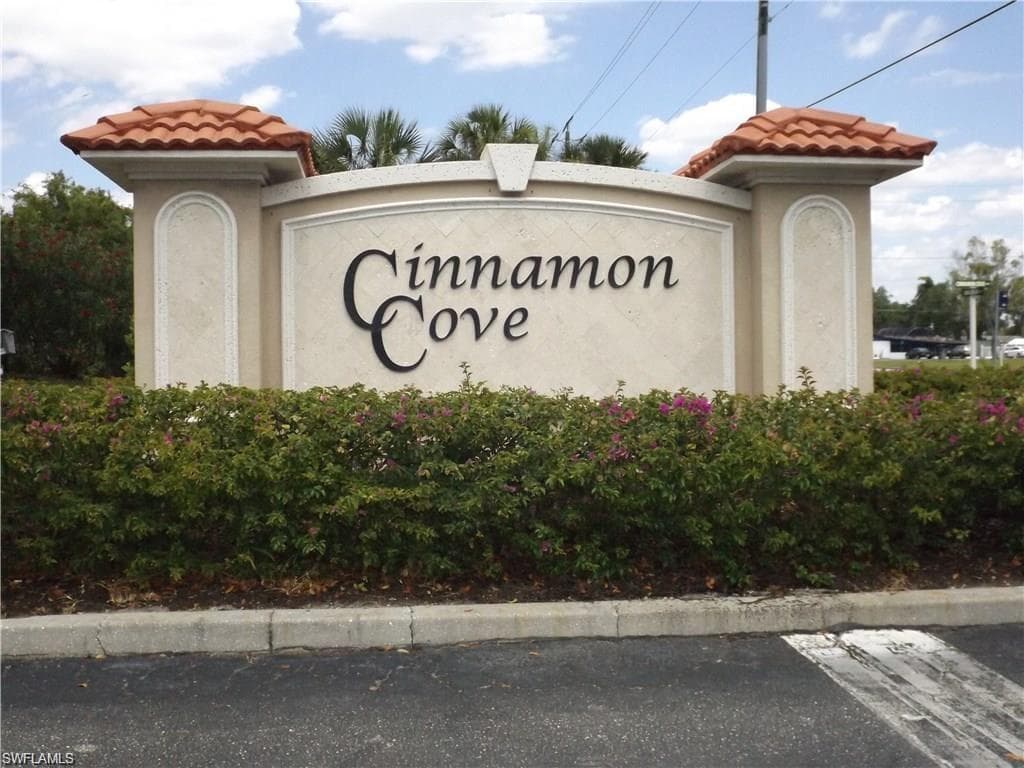 11300 Caravel CIR 210 FORT MYERS, FL 33908