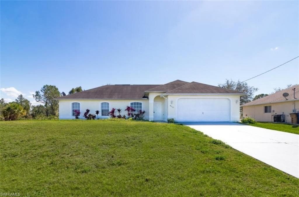 926 Plantation RD LEHIGH ACRES, FL 33974