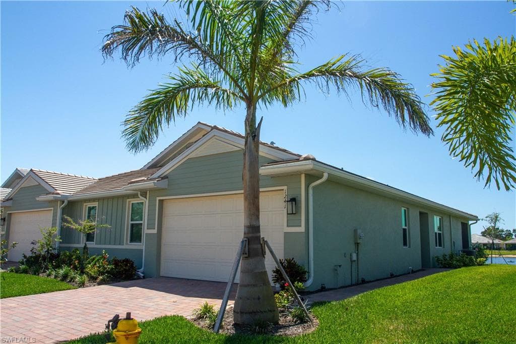 1241 Enbrook LOOP NAPLES, FL 34114