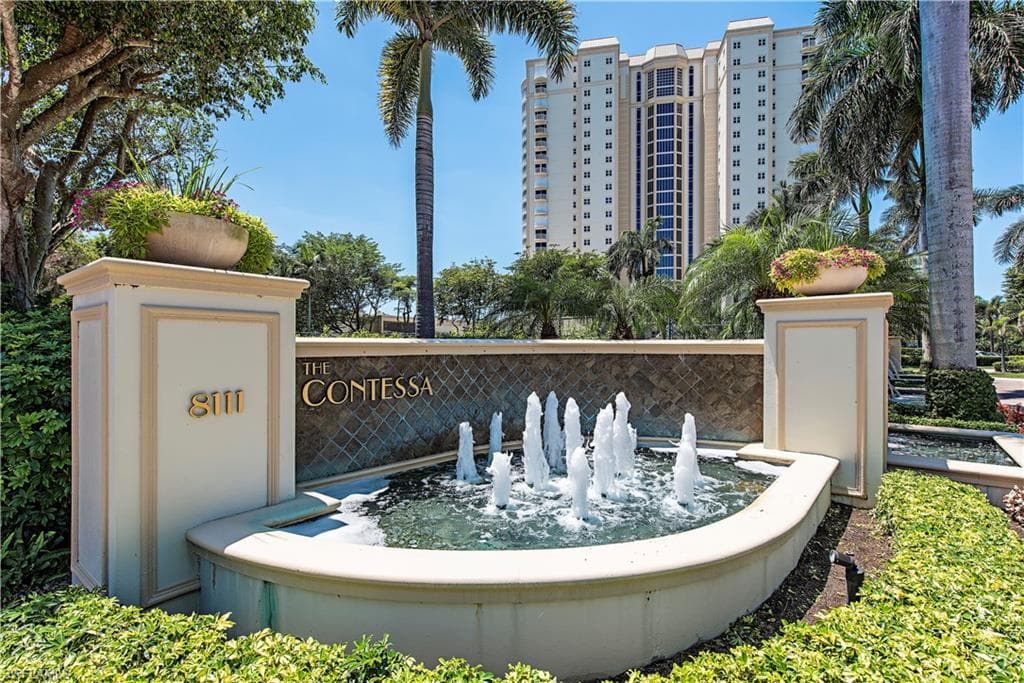 8111 Bay Colony DR 1902 NAPLES, FL 34108