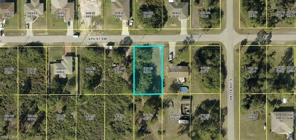 2605 6th ST SW LEHIGH ACRES, FL 33976